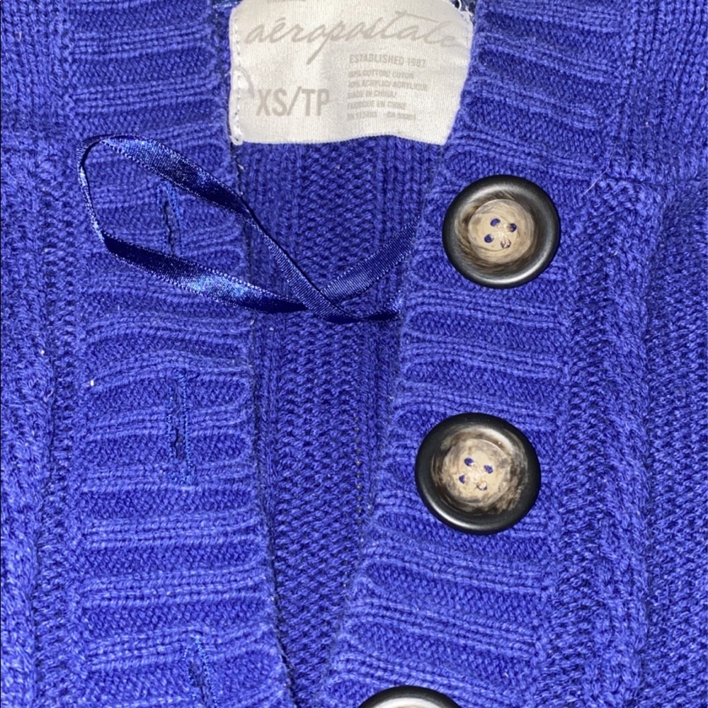 Sweater - Picture 2 of 2